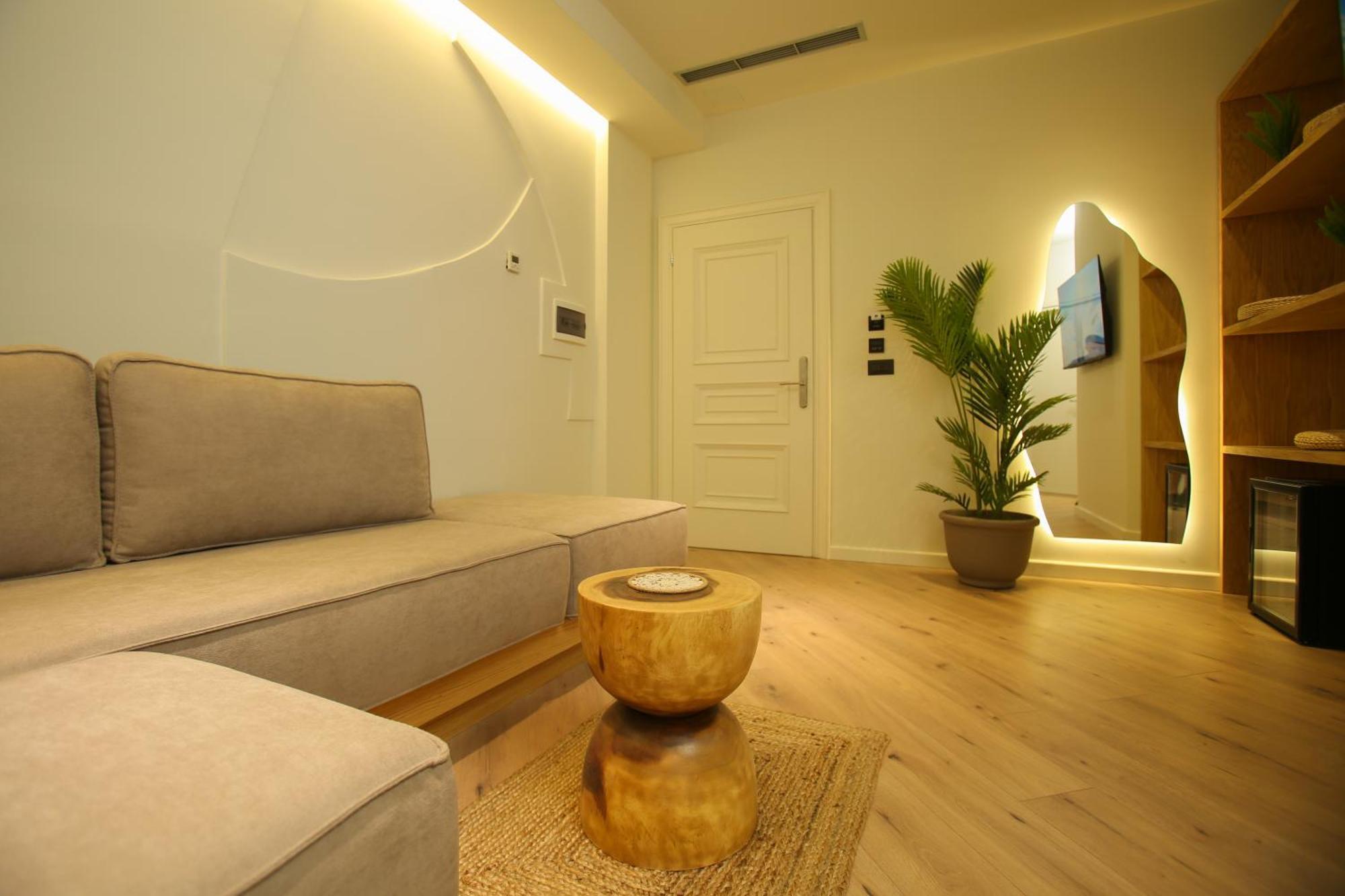 Hotel Brooklyn Vlore Bagian luar foto