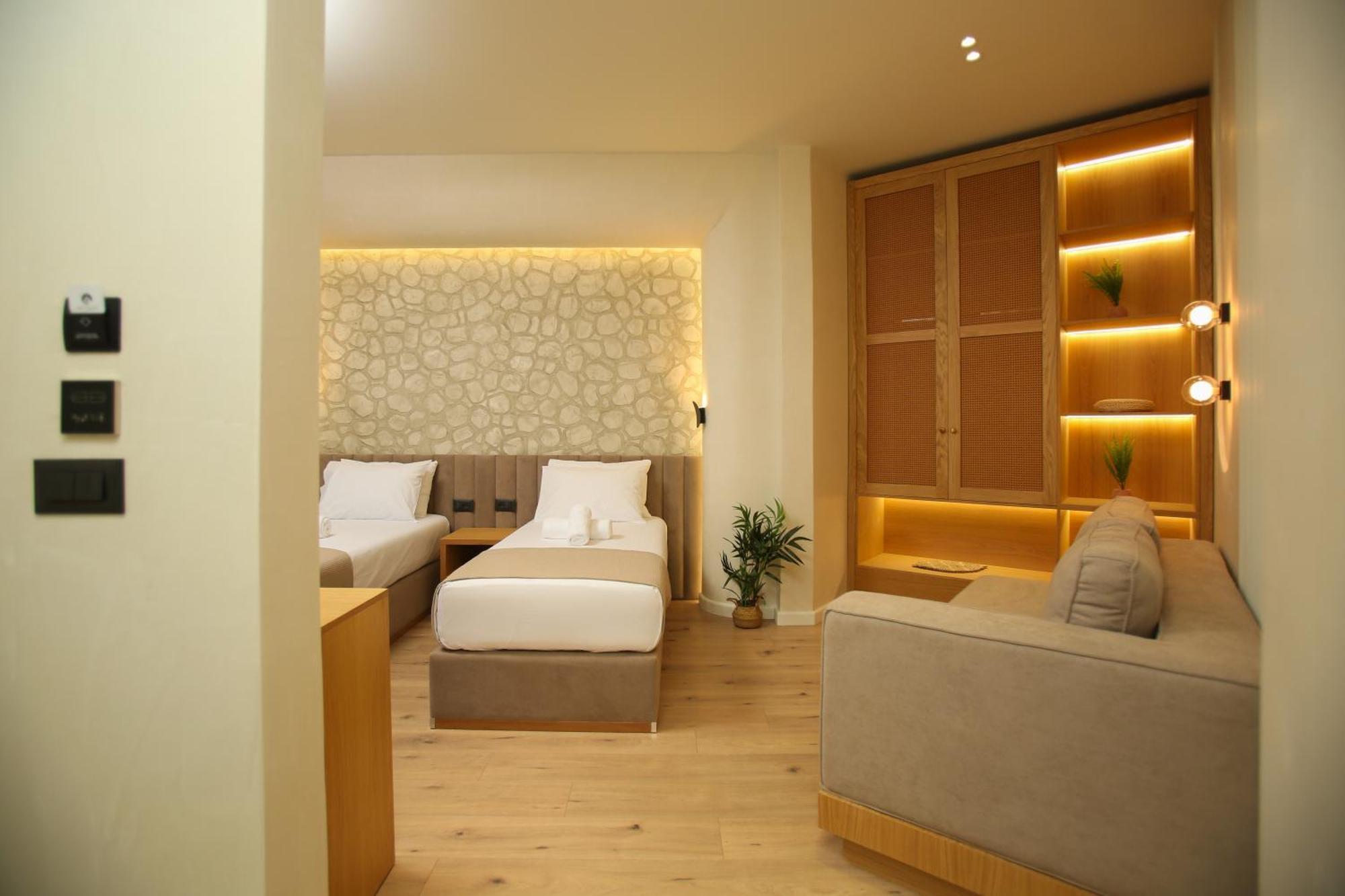 Hotel Brooklyn Vlore Bagian luar foto